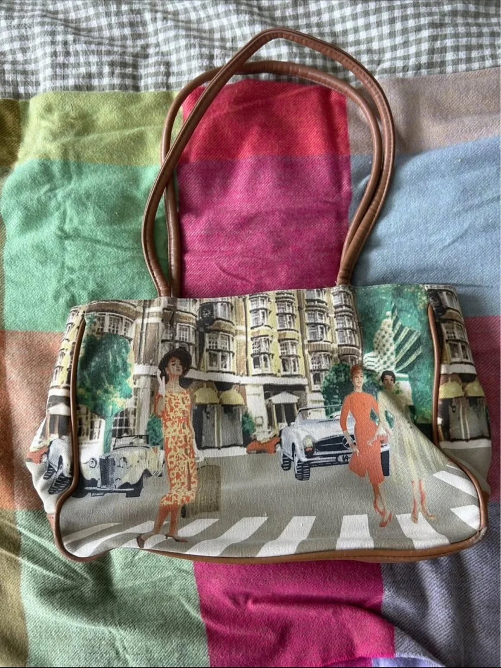 Vintage City Scene Canvas Tote Bag in Multicolor
